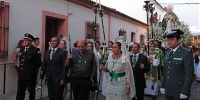 La procesión de la Virgen de la Esperanza pone el broche final a las fiestas de La Redondela