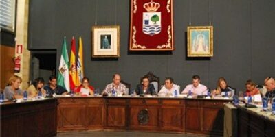 El Ayuntamiento de Isla Cristina salda sus deudas con más de medio centenar de proveedores