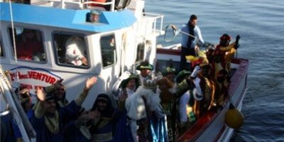 Los Reyes Magos llegaron por mar a Punta Umbría
