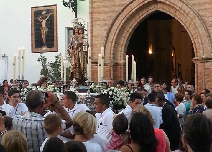 La Virgen del Carmen procesiona en Gibraleón 2