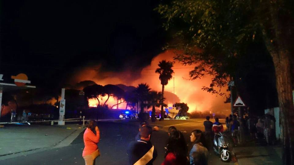 Incendio en Isla Cristina