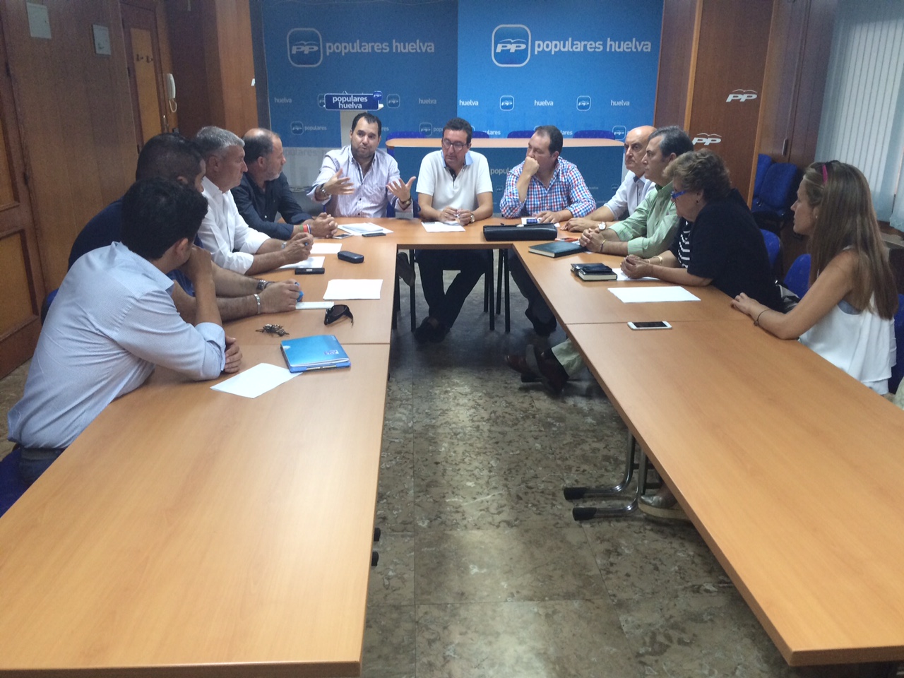Reunión alcaldes PP Huelva