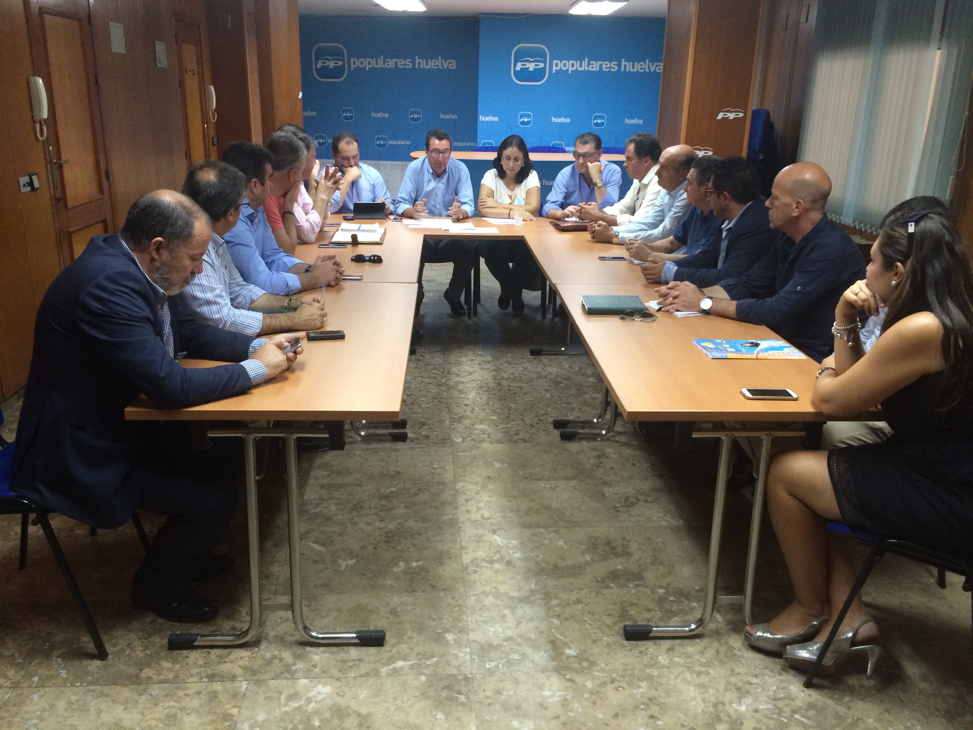 PP Huelva reunión