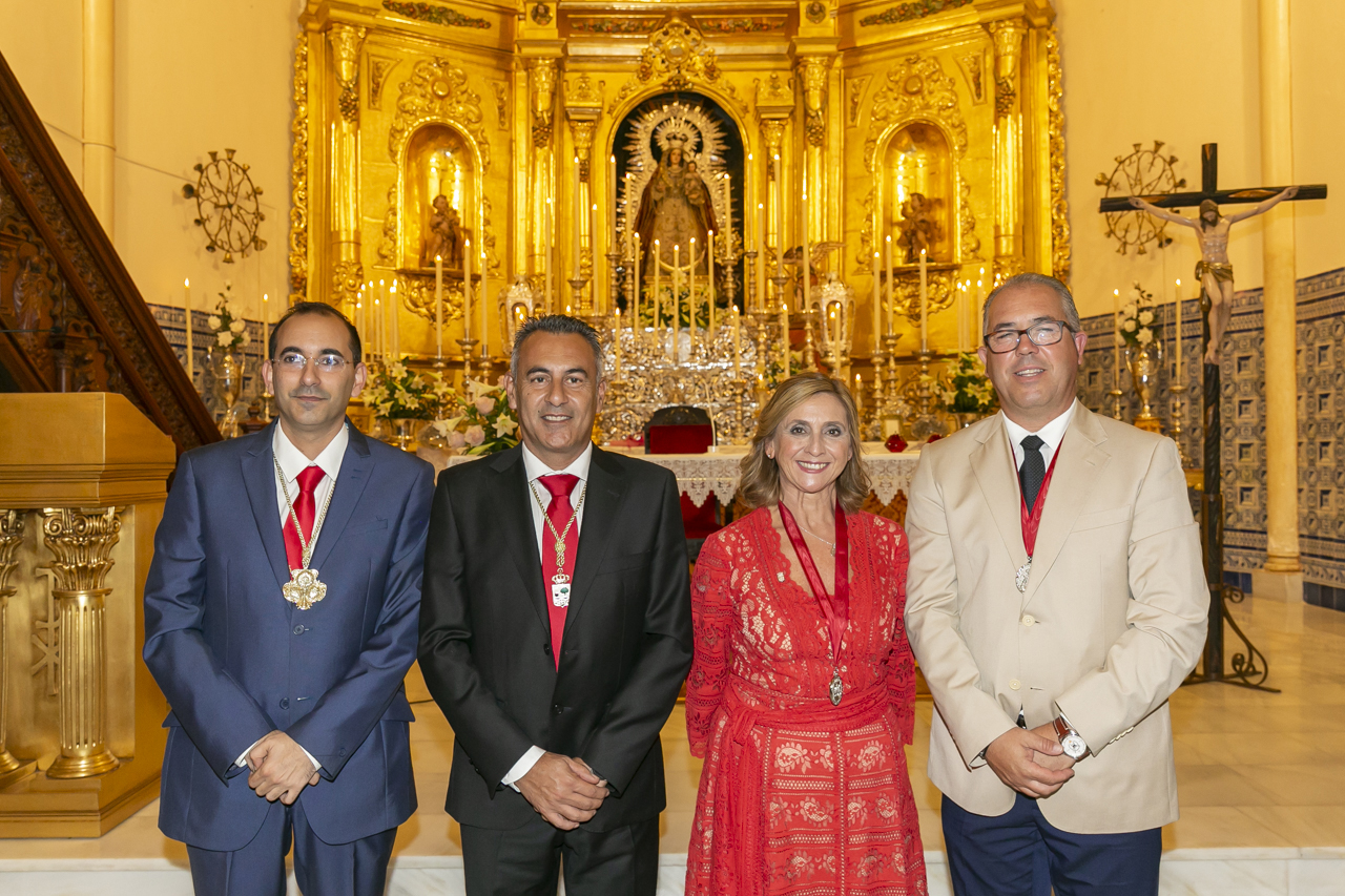 Francisca Jurado exalta a la Virgen del Rosario