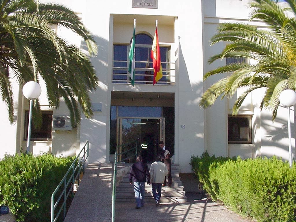 El PSOE denuncia la visita de la Delegada de Salud a Ayamonte