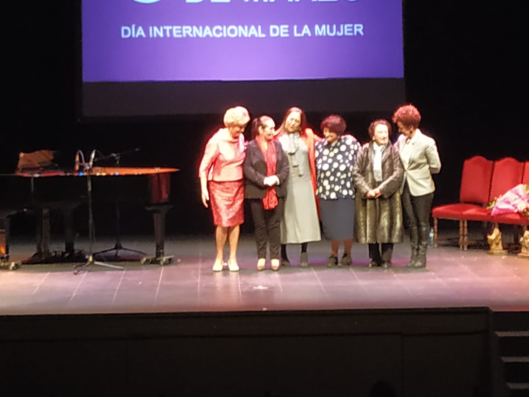 El Ayuntamiento de Punta Umbría distingue a vecinas con los premios ‘8 de marzo’