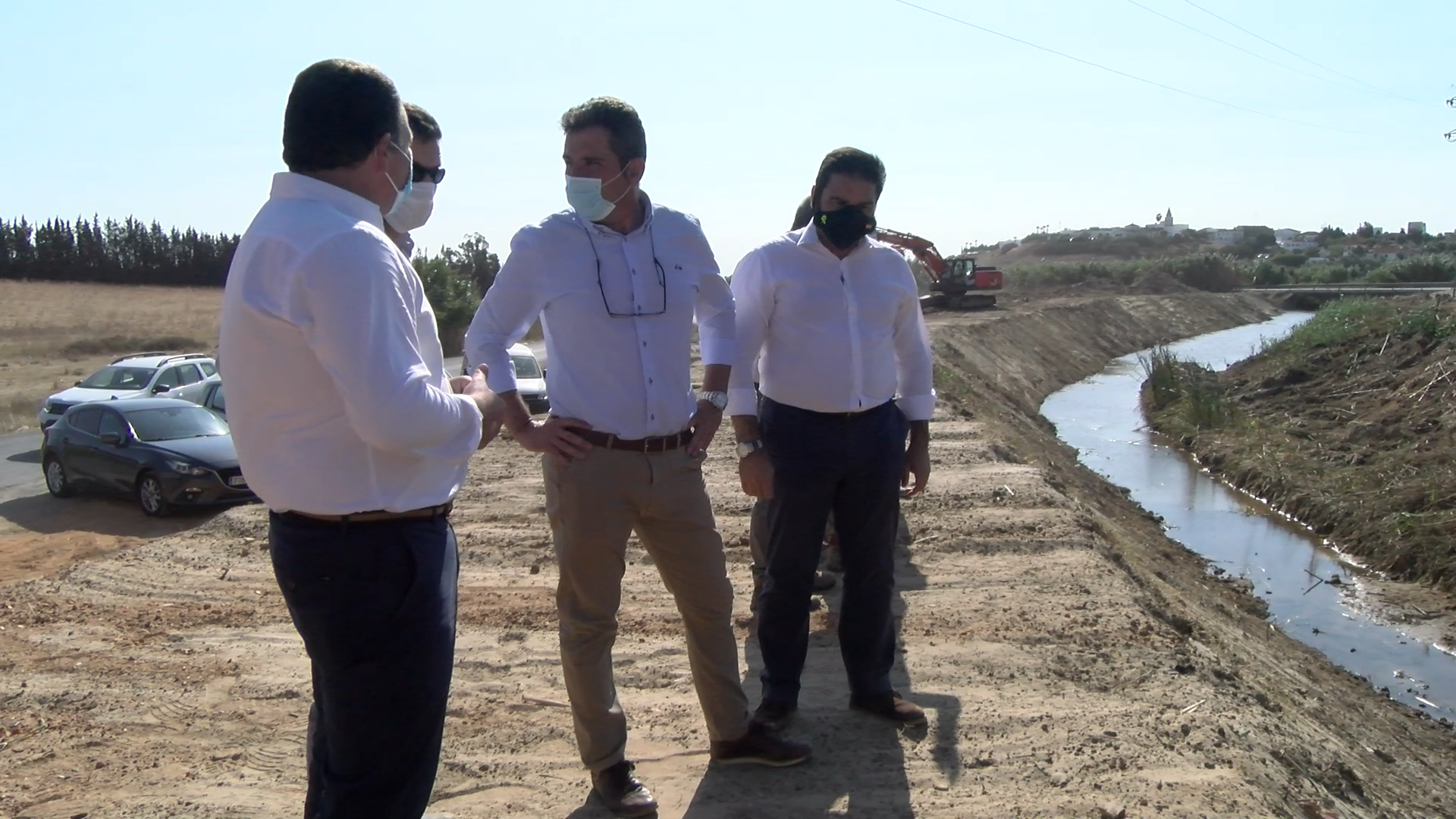 La Junta de Andalucía acomete la limpieza y el desbroce de arroyos en Aljaraque