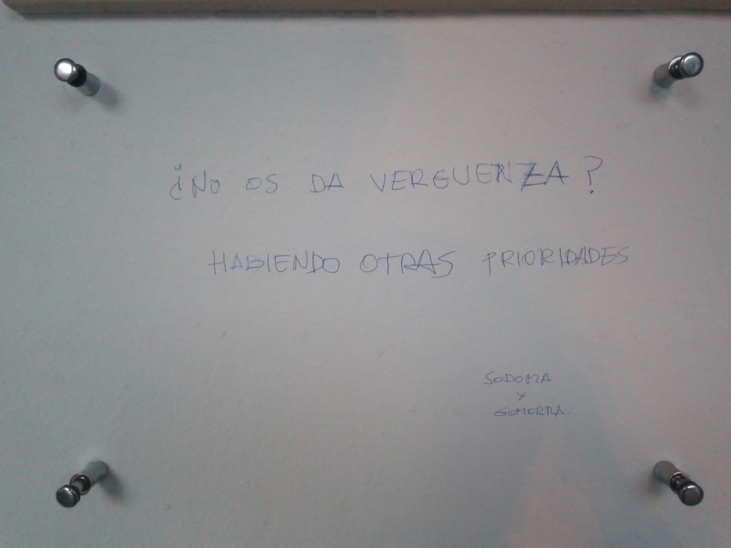 El Ayuntamiento de Cartaya denuncia el acto vandálico contra su Municipio Orgulloso