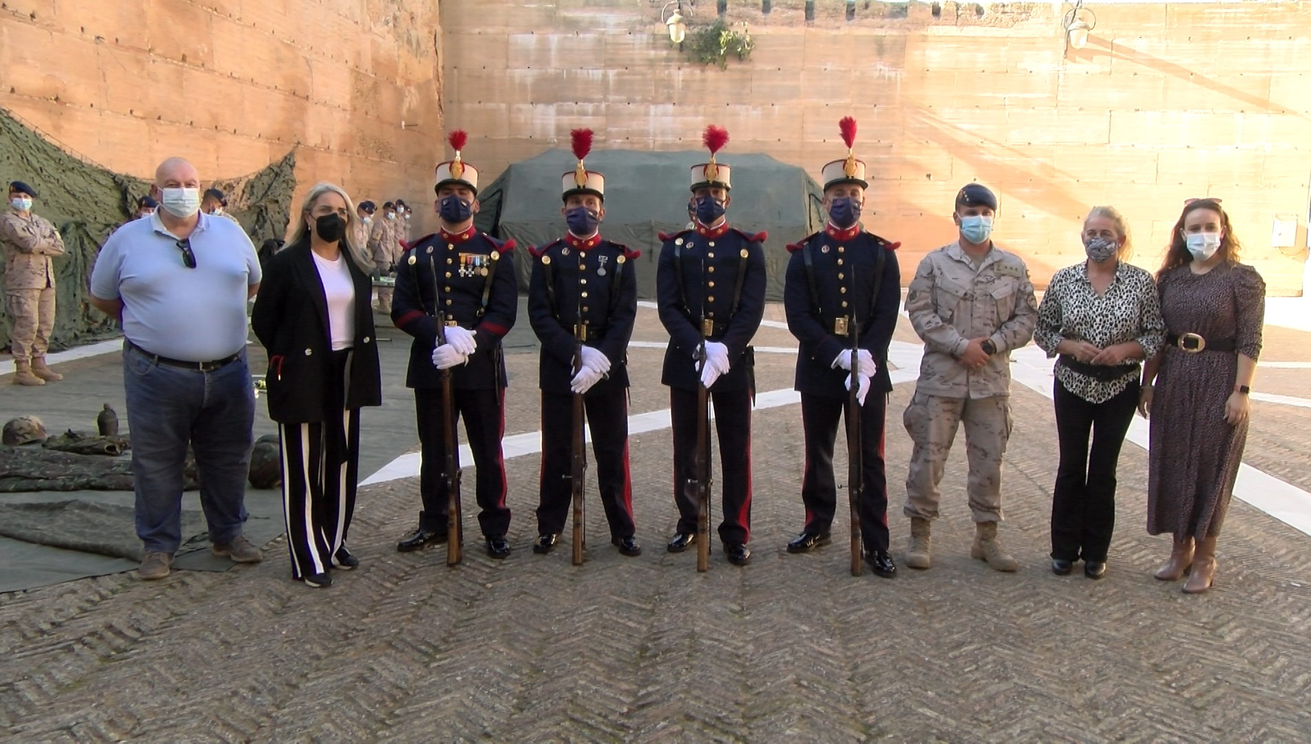 La Guardia Real protagoniza una exposición en el Castillo de los Zúñiga de Cartaya