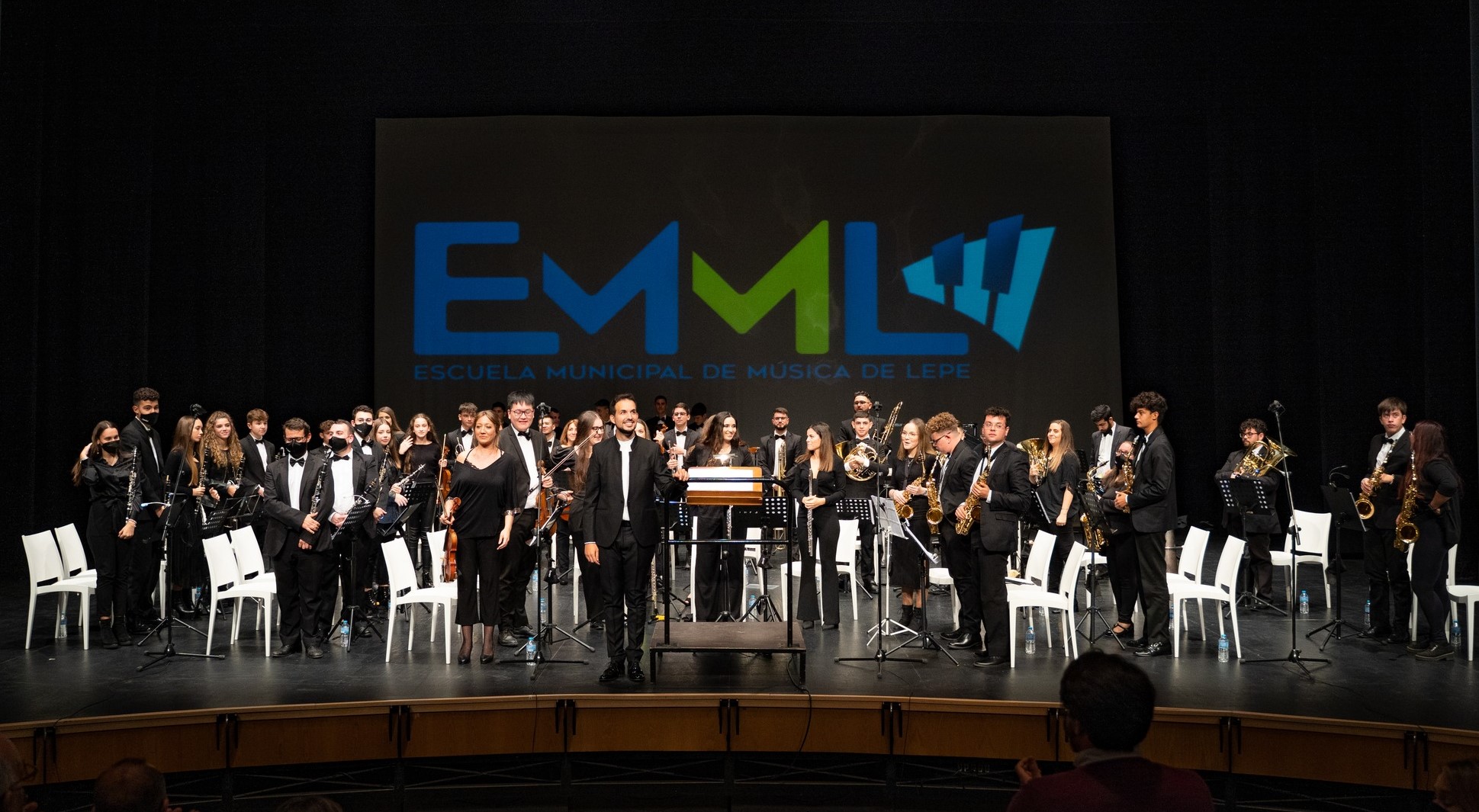 La Banda Sinfónica Municipal de Lepe abrió la temporada con 'Un concierto de cine'