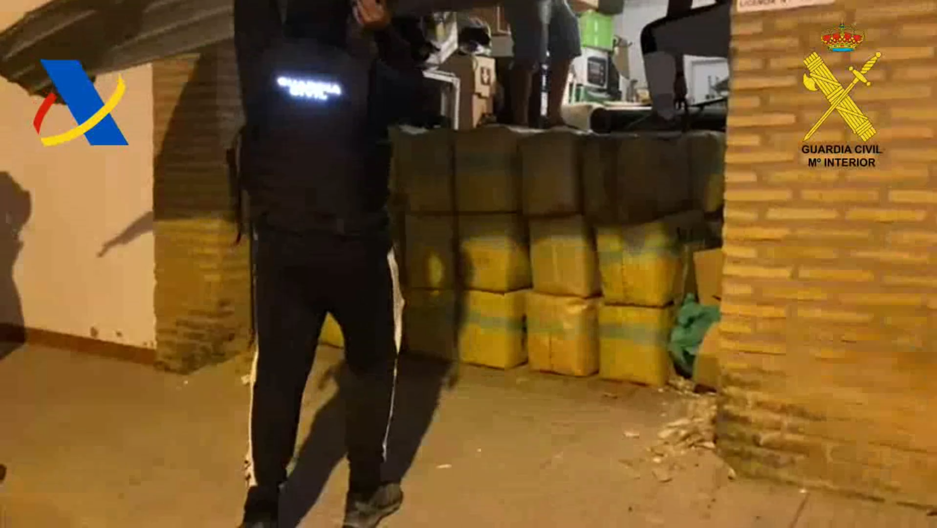 La Guardia Civil interviene 3.600 kilos de hachís en un garaje en Ayamonte