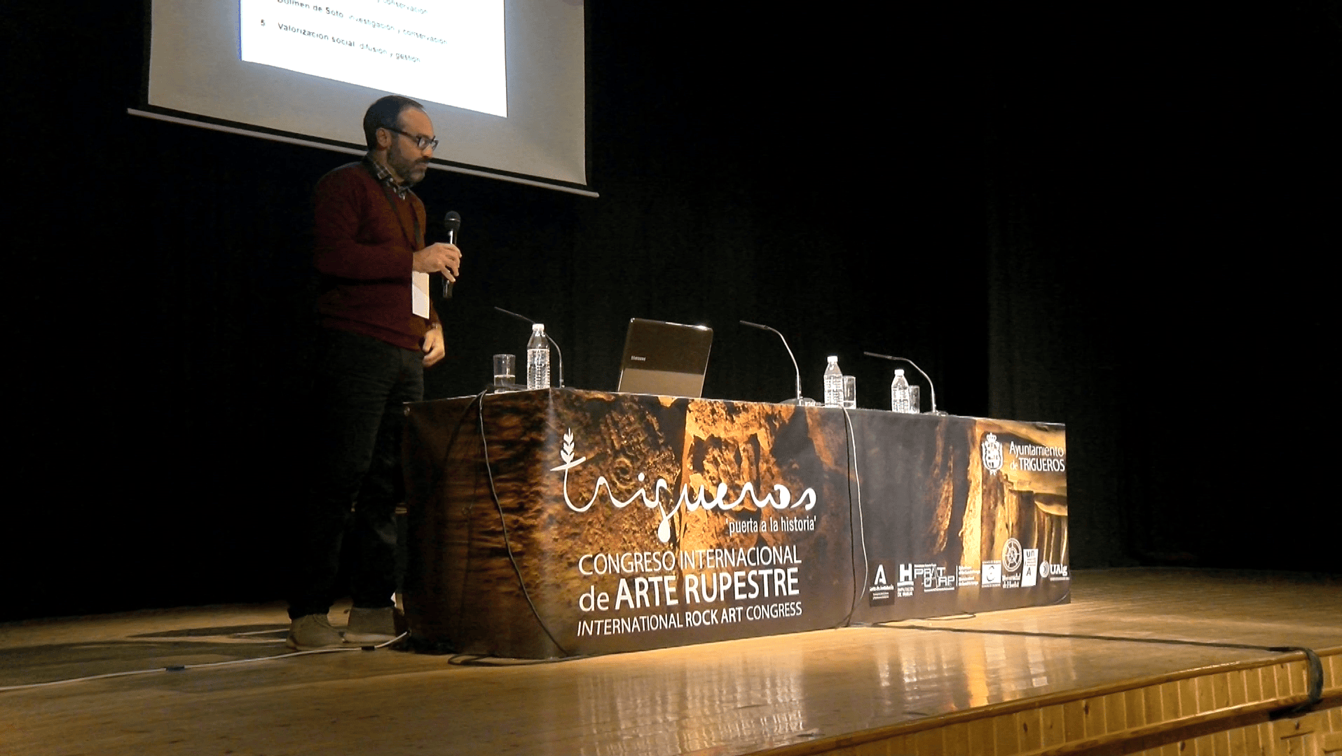 Trigueros ya acoge la V Edición del Congreso Internacional de Arte Rupestre