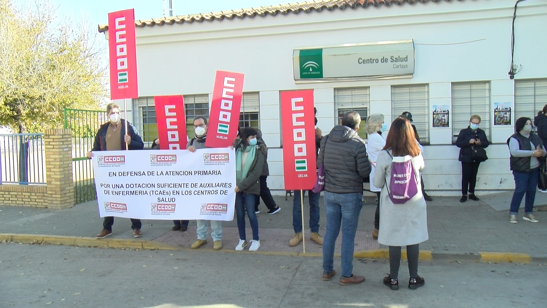 CCOO se concentra en Cartaya en defensa de la Atención Primaria