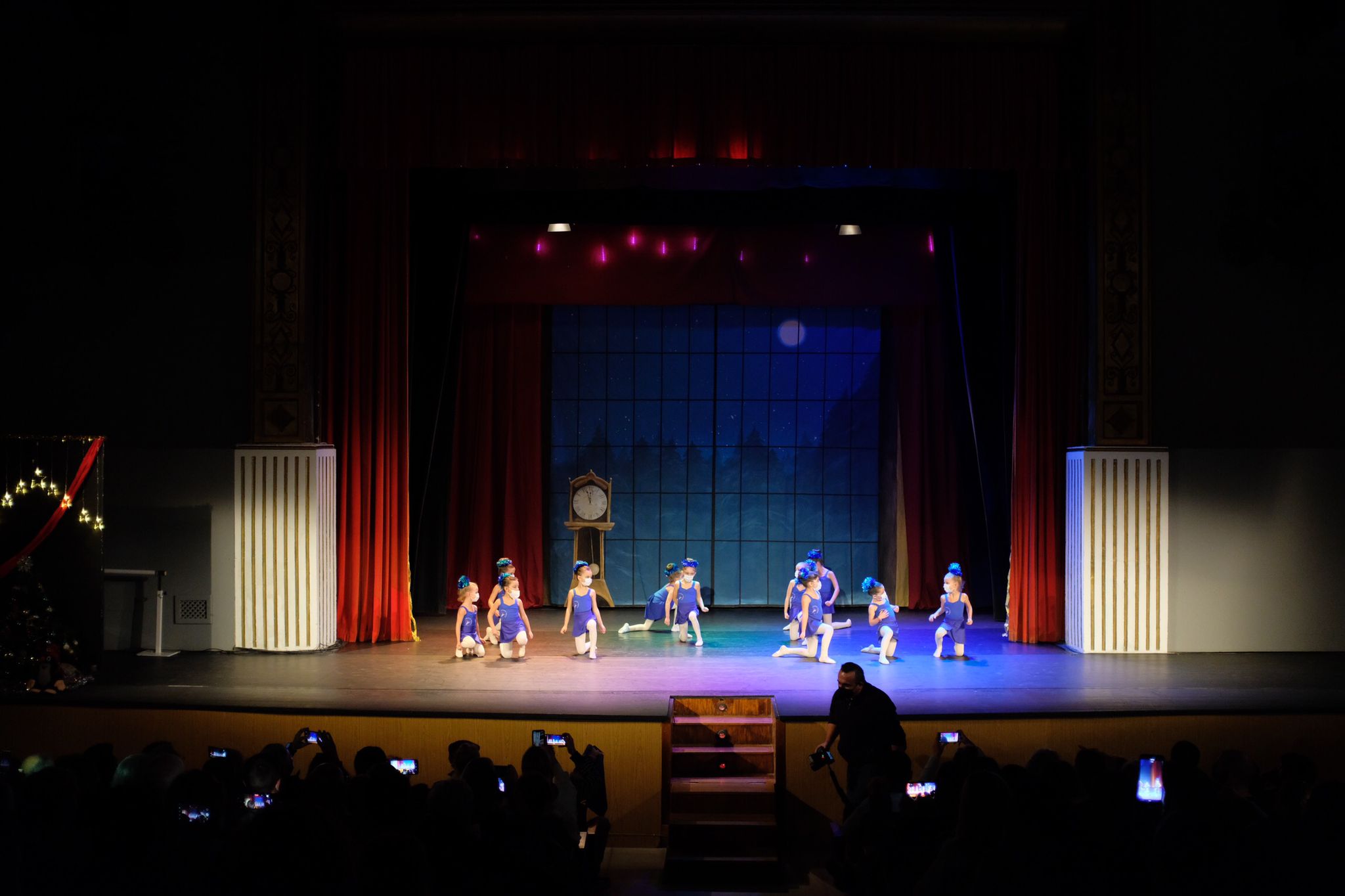 El Teatro Cardenio acogió un nuevo espectáculo del Club Danzarte Ayamonte