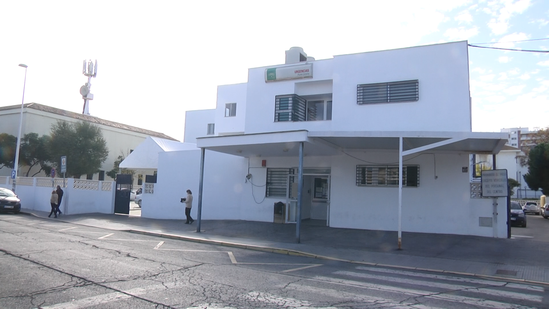 La alcaldesa de Punta Umbría recrimina a la Junta de Andalucía la falta de médicos