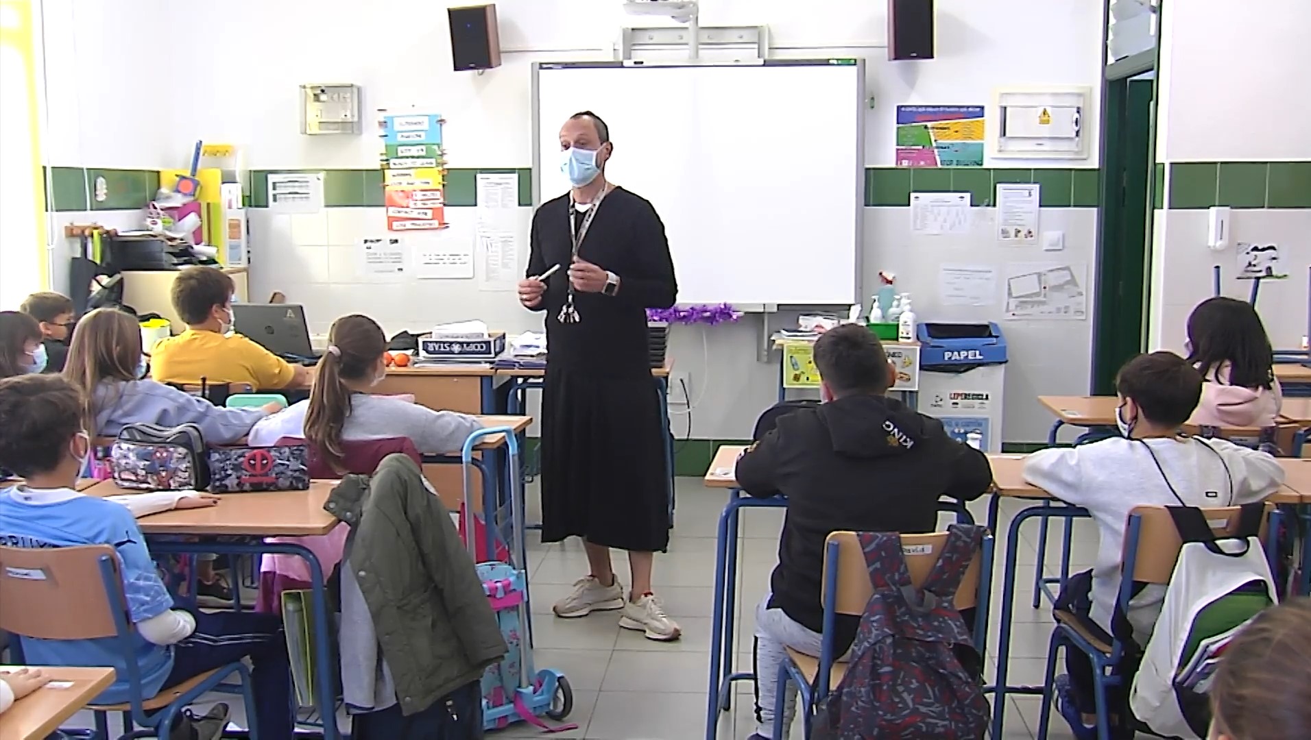 La campaña iniciada en el Colegio Cesar Barrios de Lepe llegará a todo el municipio