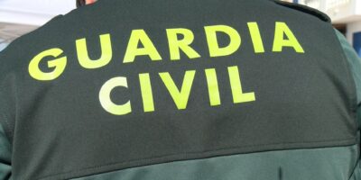 La Guardia Civil busca a un joven que se lanzó a las marismas en Isla Cristina