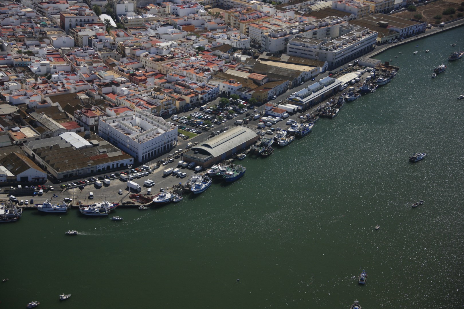 La Junta invertirá más de 450.000 euros en obras de mejora del puerto de Isla Cristina