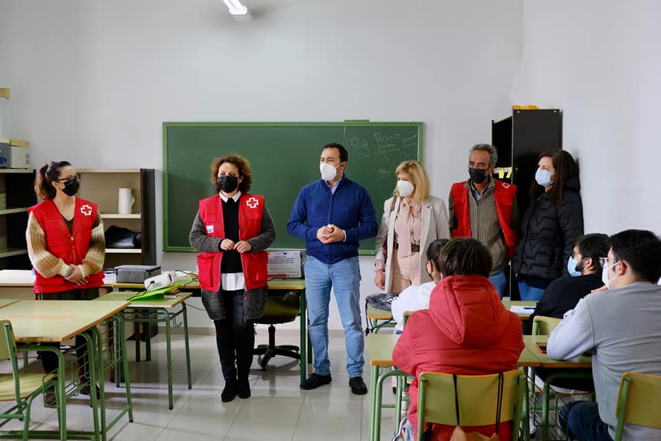 Cruz Roja lleva a cabo en Ayamonte un curso de Camarero