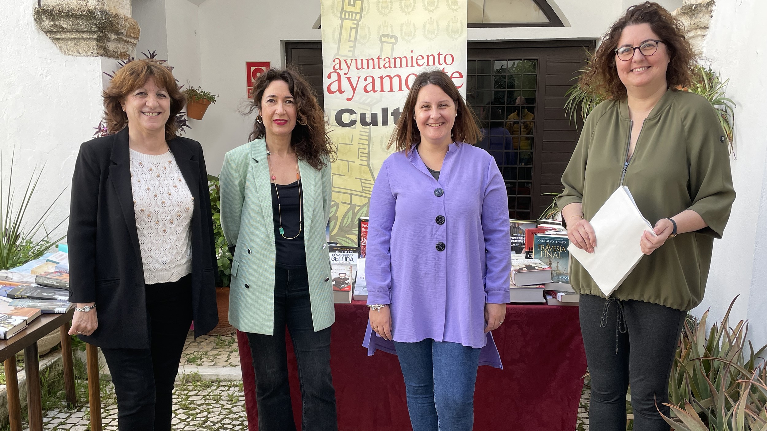 El Ayuntamiento de Ayamonte invierte 5.000 euros en las librerías locales