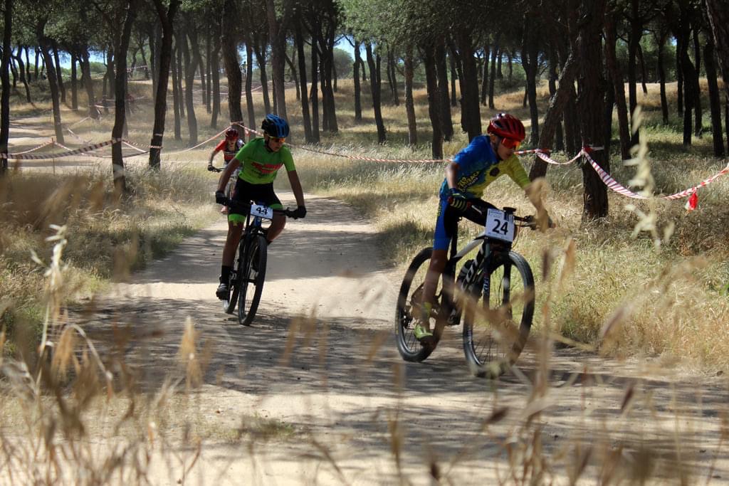 Más de 200 deportistas participan este sábado en el II Rally BTT ‘Pinares de Cartaya’