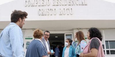 El presidente del PP ha recordado que con Juanma Moreno se han realizado “obras concretas y esperadas en Gibraleón” como el Centro de Salud
