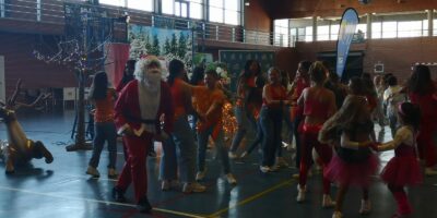 ‘’Bailando Sonrisas’’ saca el lado más solidario de Isla Cristina