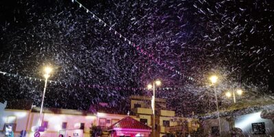Aljaraque paraíso navideño con nevadas y zambombas en sus núcleos poblacionales
