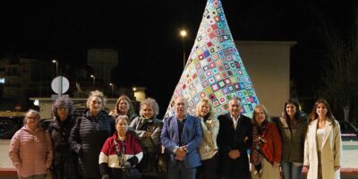 La Asociación Isleña de Fibromialgia trae la Navidad a Isla Cristina
