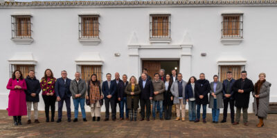 La Diputación de Huelva se traslada hasta El Almendro y se reúne con los alcaldes de la zona