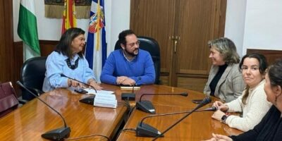 Beas: La Junta destina más de 47.600 euros a cofinanciar las actuaciones del PFEA para adecuar el parque municipal