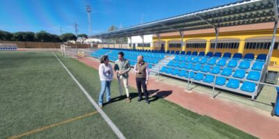 El campo de fútbol municipal de Aljaraque ya cuenta con una nueva grada