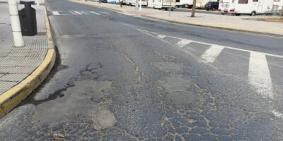 El Ayuntamiento de Punta Umbría firma un acuerdo para llevar a cabo actuaciones de asfaltado