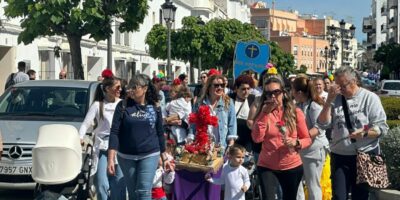 Los pequeños de Isla Cristina disfrutaron durante el desfile de la Cruz de Mayo