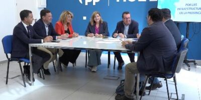 El PP onubense, firme con la llegada del AVE a Huelva: “No nos vamos a detener”