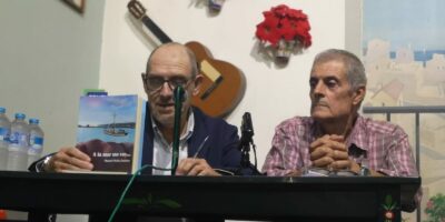 Presentado el nuevo libro de Manuel Malia en Isla Cristina: ‘A la mar me voy…’