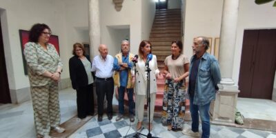 Ayamonte clausura la exposición pictórica sobre el 50 aniversario del origen de la Escuela Ayamontina de Pintura