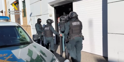 Detienen al presunto autor del tiroteo en Isla Cristina: se incautan armas, chaleco antibalas y 150.000 euros