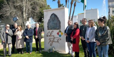 Isla Cristina conmemora el Día de Andalucía junto al monumento a Blas Infante