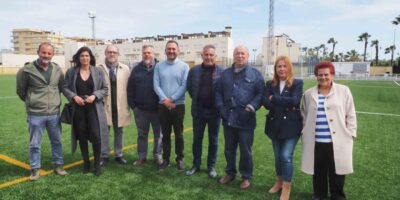 Inaugurada la remodelación del campo de fútbol “El Candel” con césped y iluminación de última generación