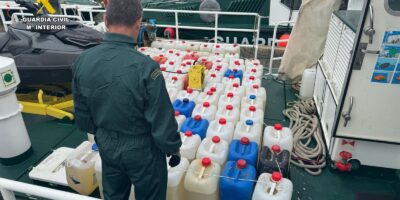 La Guardia Civil incauta embarcaciones con combustible en la costa de Huelva