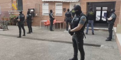 Guardia Civil ha detenido a seis personas por los delitos de agresión sexual y corrupción de menores en Isla Cristina