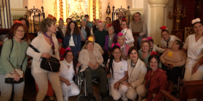 Villablanca rinde homenaje a sus mayores en el emotivo preludio de la Romería de Ntra. Sra. de la Blanca