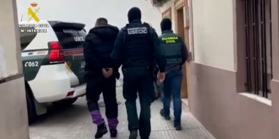 Tres detenidos en Isla Cristina por tenencia ilícita de armas tras un conflicto entre clanes familiares