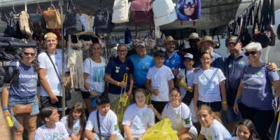 Isla Cristina impulsa el reciclaje entre los vendedores del mercadillo
