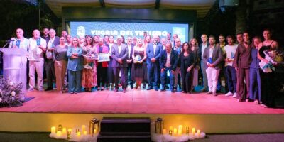 Isla Cristina celebró la Gala del Turismo y entregó las Distinciones ‘Un Mar de Luz’ 2025