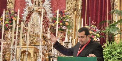 Emotiva Exaltación a la Virgen del Rosario en Isla Cristina como antesala a su Onomástica