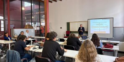 La Diputación de Huelva impulsa la promoción del litoral onubense a través de la economía azul en Isla Cristina