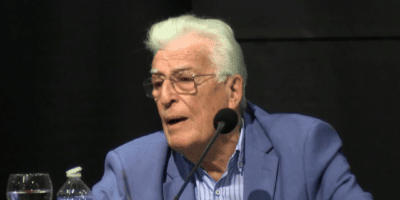 Isla Cristina disfrutó de la conferencia “Retazos de mi memoria”