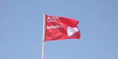 Isla Cristina iza la bandera roja en La Gaviota tras varios incidentes en el mar